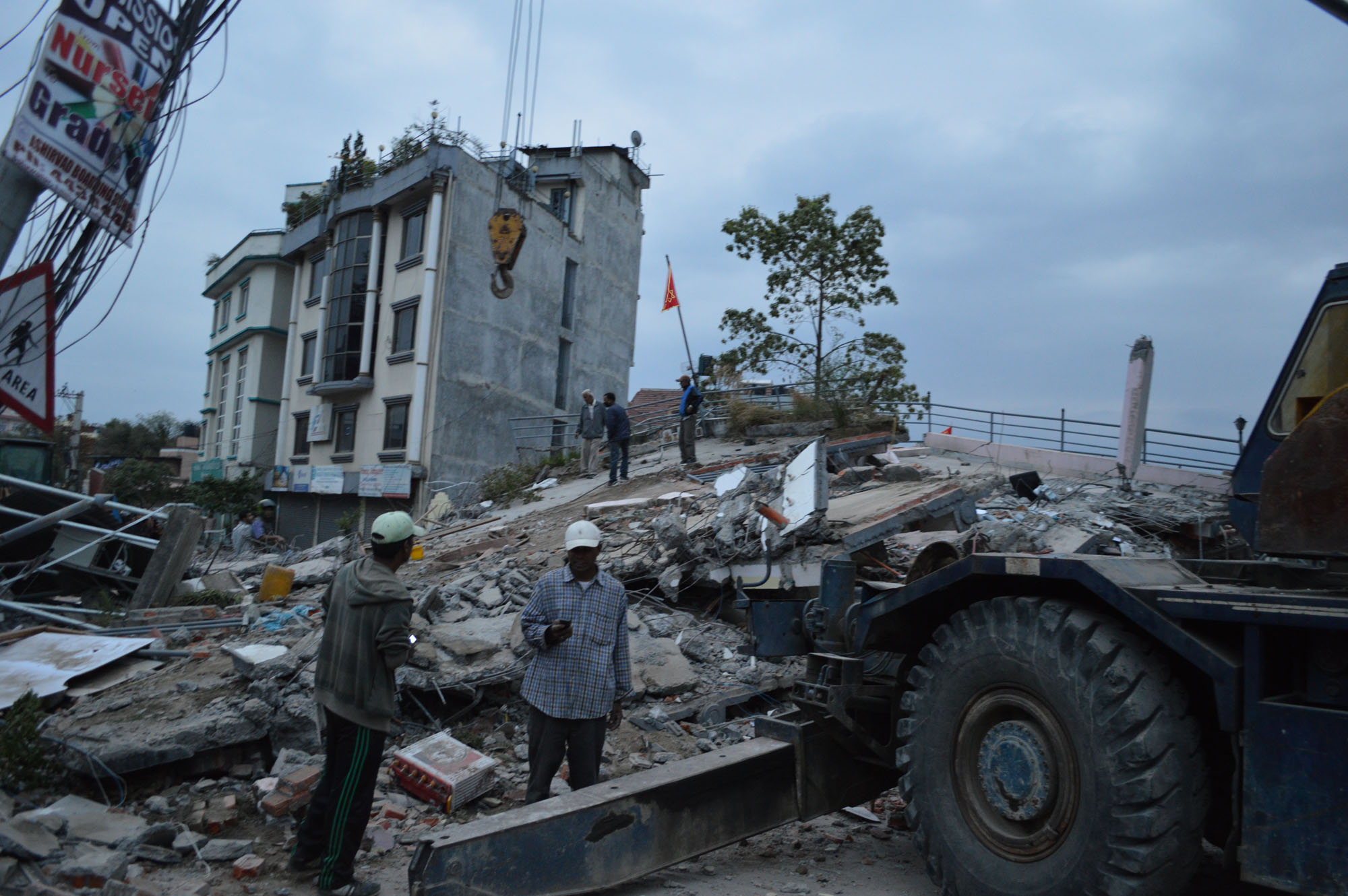 Nepalia kohtasi lauantaina 25.4. laaja ja voimakas maanjäristys lähellä pääkaupunki Kathmandua. Sunnuntaina 26.4. on sattunut uusia järistyksiä. Kuva: Luterilainen maailmanliitto