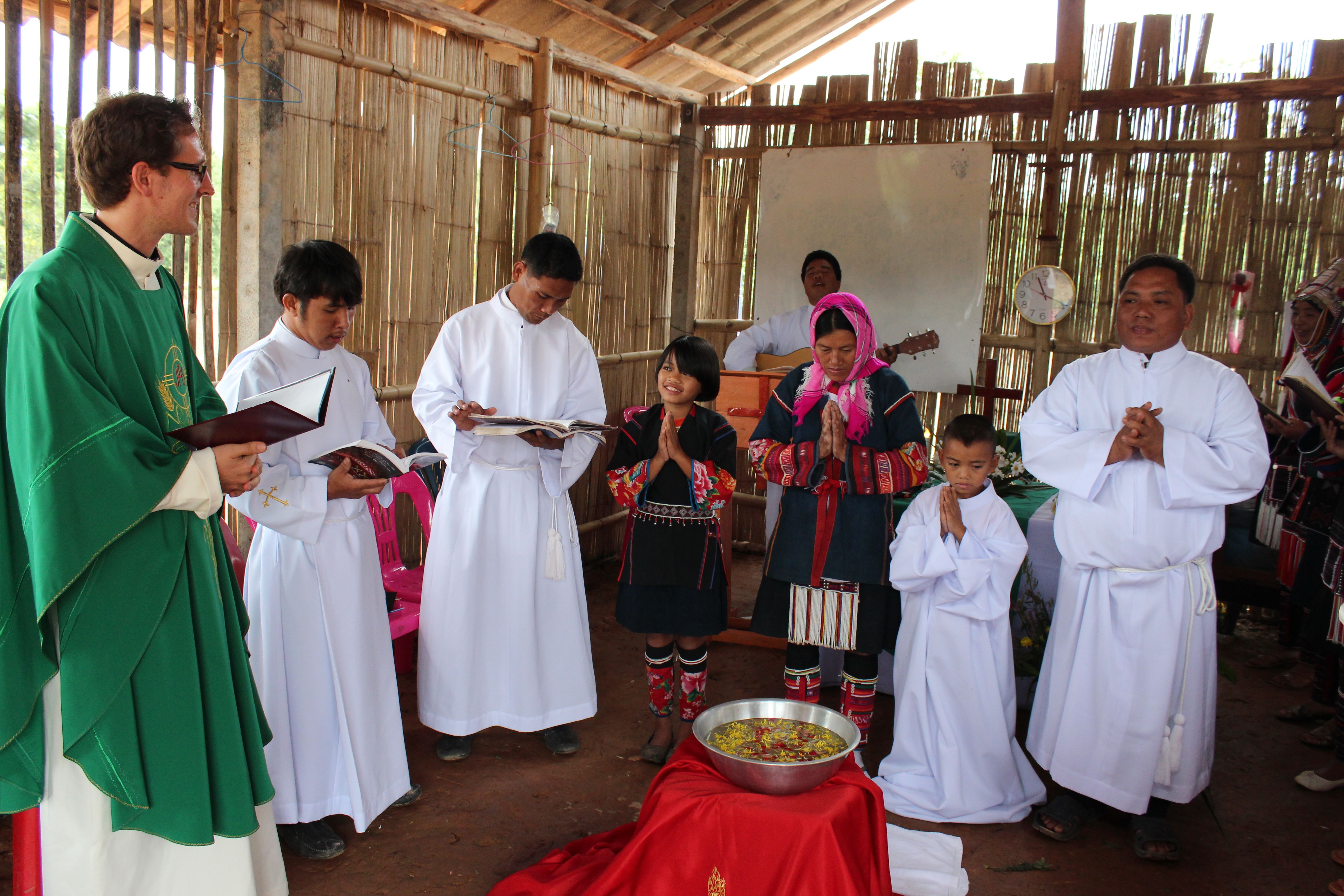 Lähetysseuran työn painopiste on pikkuhiljaa siirtymässä Aasiaan. Thaimaassa kristinusko leviää nopeasti Pohjois-Thaimaan vuoristokansojen keskuudessa. Kuva Katriina Kiilunen