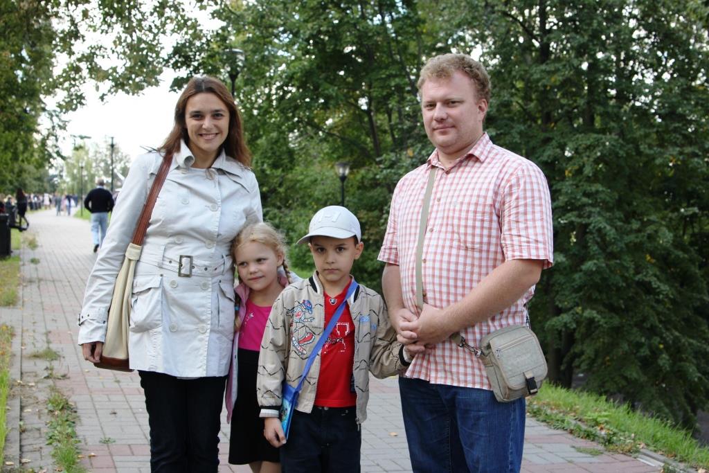 Olga ja Slava Lebedev kuuluvat Inkerin kirkon perhetyön tiimiin ja tekevät perhetyötä omassa seurakunnassaan Nižni Novgorodissa. Heidän mukaansa perhetyöllä on tarvetta nyky-Venäjällä ja sen kautta tavoitetaan myös uusia ihmisiä.
