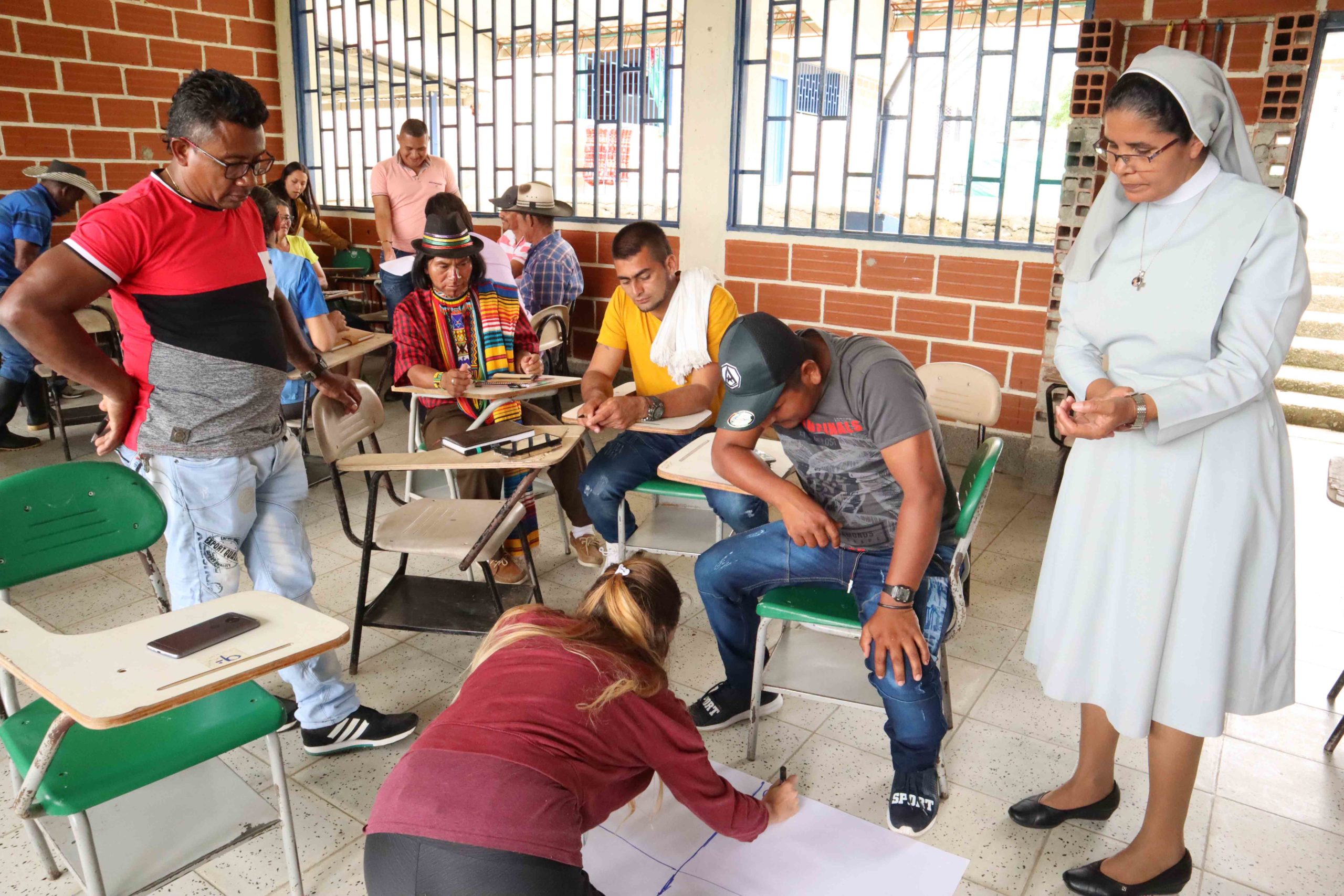 ryhmätöitäs sisätiloissa Kolumbiassa