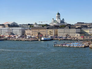 Helsinki kuvattuna ruotsinlaivasta.